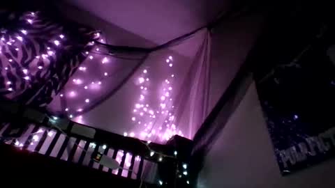 Holly love online show from November 15, 4:47 am