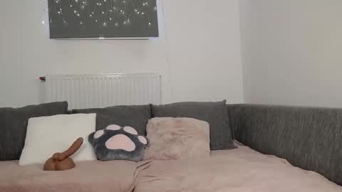 Jasmine    online show from March 26, 10:53 am