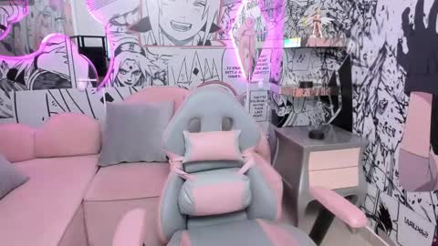   online show from February 14, 10:28 am