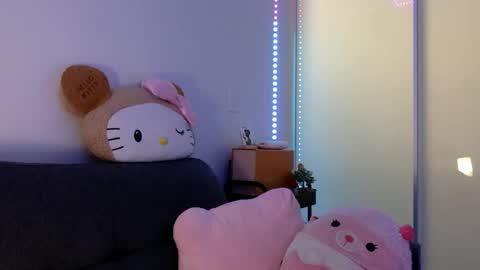 PrincessPinky444 online show from December 14, 12:39 am