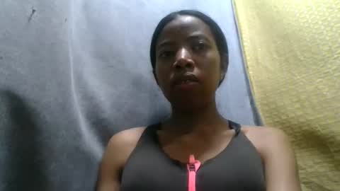 prisca880319 online show from April 27, 6:11 am