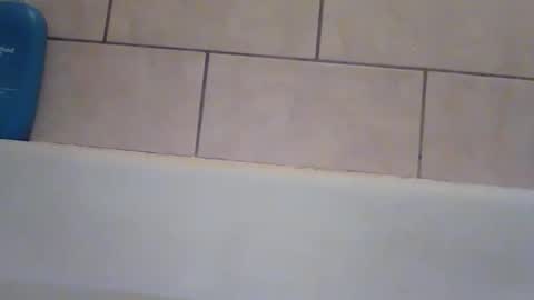 feet online show from November 4, 9:32 am