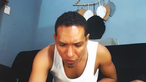 Grande y Gruesa online show from March 6, 7:29 am