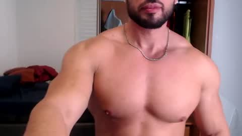 promuscles4u online show from August 7, 11:14 pm