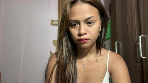 puki_hot online show from June 6, 11:43 pm