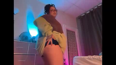 Pumpkin bunny online show from February 28, 3:54 am