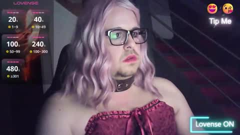 punky233 online show from February 26, 5:00 pm