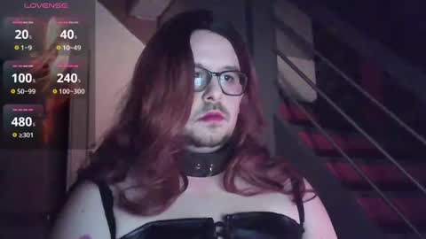 punky233 online show from December 29, 5:12 pm