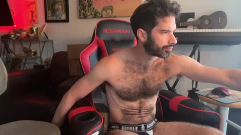 Pup Scritch online show from March 28, 7:04 pm