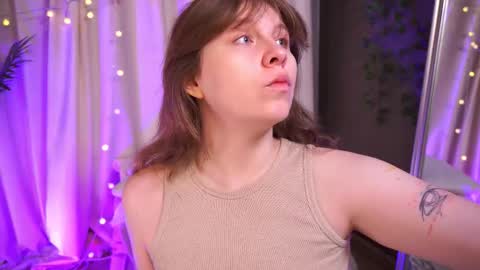 constant schedule Wednesday  Friday  Saturday  Sunday  The Rosemarie online show from February 1, 5:48 am