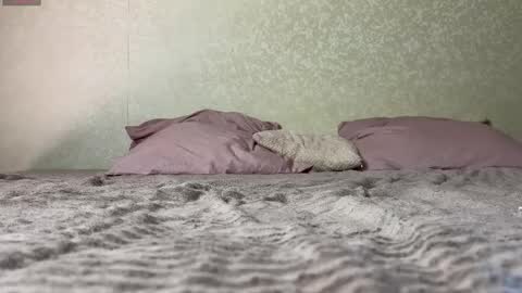 puredesire_ online show from March 3, 9:11 pm