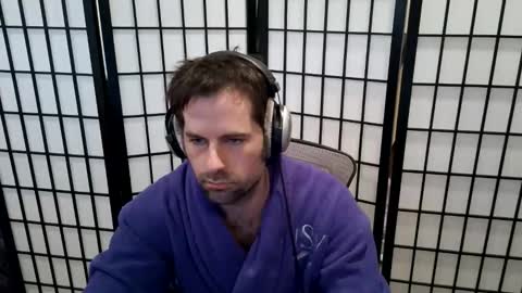 Purple online show from March 15, 2:16 am