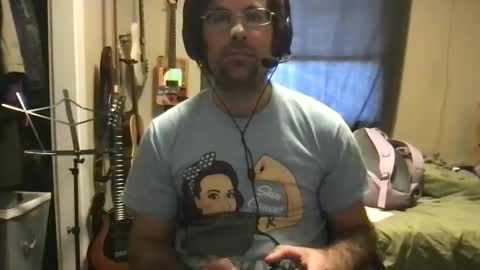 Snapshot of purple_collij_prof chatting on September 16, 11:41 pm Purple online show from September 16, 11:41 pm