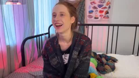 Francine online show from December 3, 9:10 am