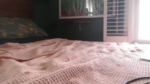 Purple Icecream online show from March 10, 8:13 pm