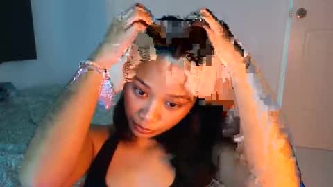 Marj33 online show from November 25, 6:01 am