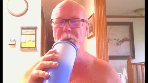 pussylover1365 online show from September 9, 9:04 pm