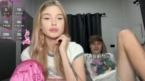 Lina online show from May 21, 9:32 pm