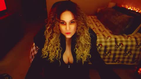 Kitty online show from March 19, 9:53 pm