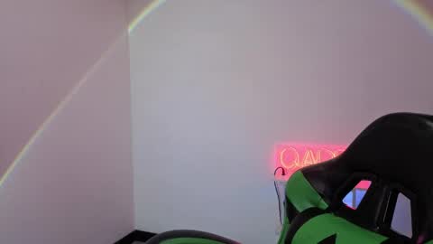 Qadesh online show from April 10, 9:30 pm