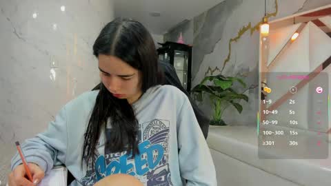 Qetsyah online show from April 21, 2:24 pm