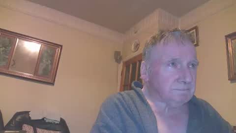 quathead online show from January 11, 9:32 pm