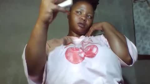 queen2302 online show from April 30, 7:41 pm
