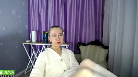 Snapshot of queen_a_n_i chatting on March 7, 12:23 pm A N I  Ill be here on December 1st online show from March 7, 12:23 pm