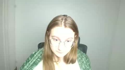 Amelie online show from February 14, 9:12 am