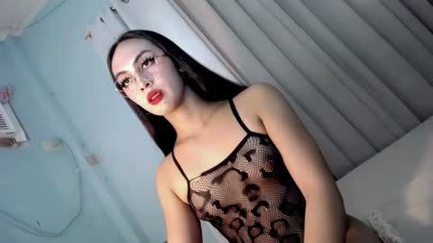 queen_danaya online show from July 2, 10:20 am
