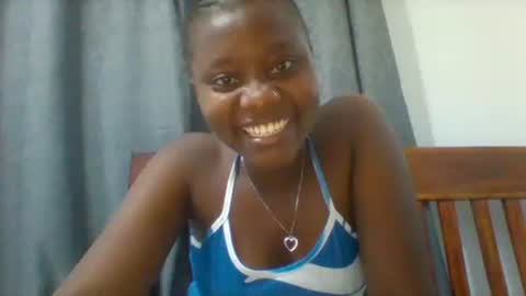 Snapshot of queen_diveer chatting on September 28, 6:28 pm queen_diveer online show from September 28, 6:28 pm