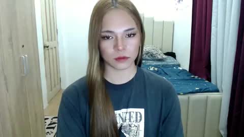 shawny online show from January 12, 1:56 am