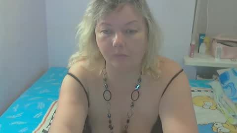 queen_jane8 online show from September 12, 5:26 pm