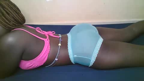 queen_latasha online show from January 7, 2:38 am