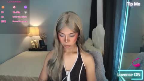 queen_nicolexxx online show from November 4, 12:28 pm