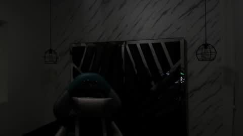   online show from October 9, 11:26 am