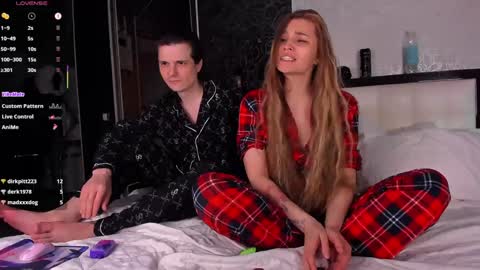 Kim online show from April 18, 7:58 pm