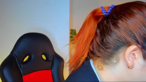 Queen online show from April 5, 4:15 pm