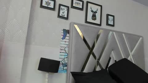 QUEENJEENN online show from January 25, 7:28 pm