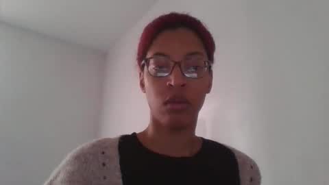 queenlavish online show from November 12, 8:33 pm