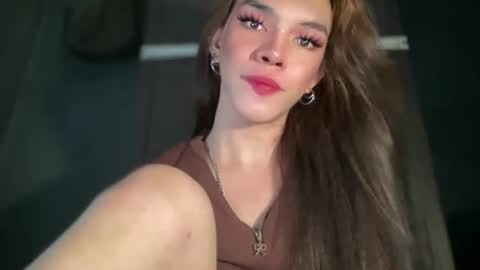 QUEEN online show from November 25, 11:36 pm