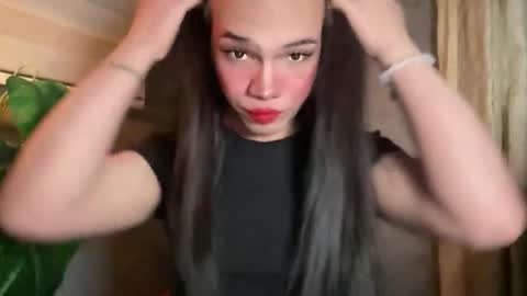 QUEEN online show from April 20, 10:07 am