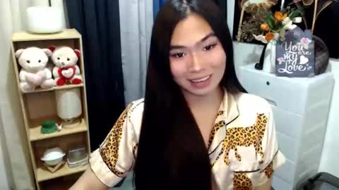 Mikka online show from April 19, 6:32 pm