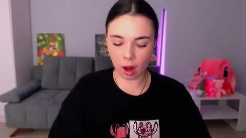 Patricia online show from November 12, 4:42 pm