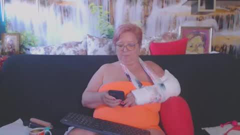 QueenPammy online show from March 10, 9:12 am