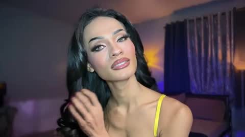 ValentinaMoone online show from August 9, 12:10 pm
