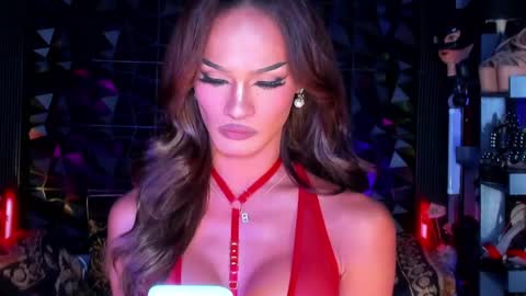 ValentinaMoone online show from April 29, 10:03 pm