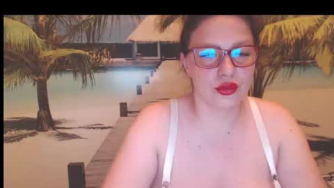 queenxnatasha online show from June 17, 10:04 pm