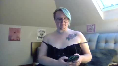 queerlyjaz online show from November 29, 11:45 pm