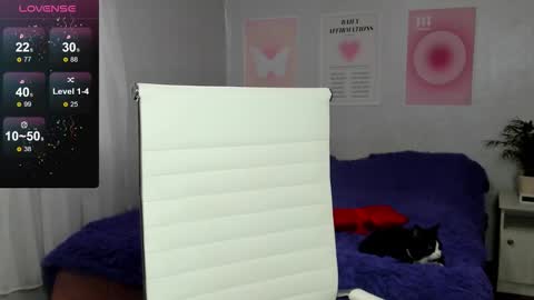 Anna online show from March 18, 6:19 am